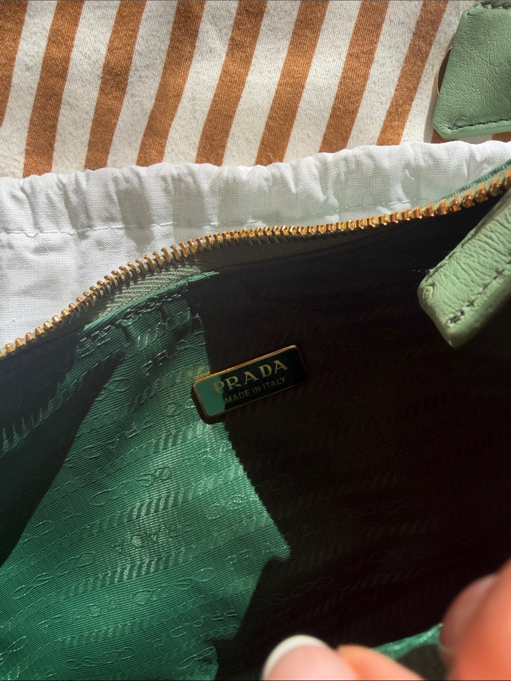 Limited Edition Prada Ostrich and nylon Green Re-Edition bag - Picture 8 of 11